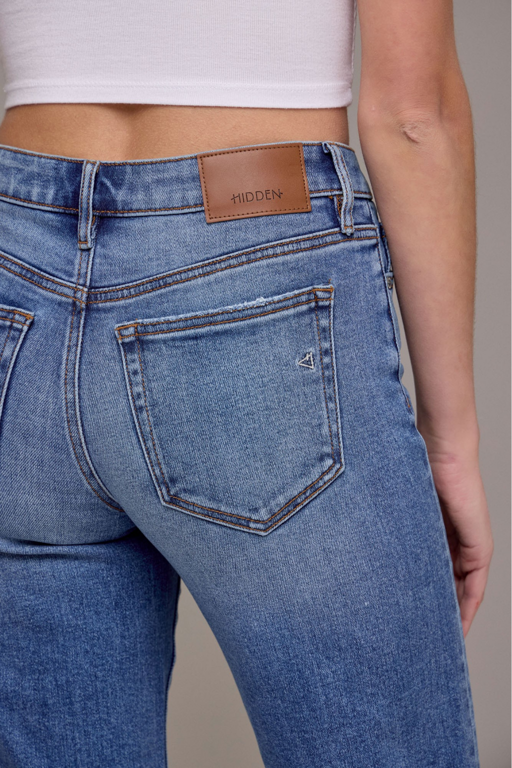ella cuffed wide straight - medium dark