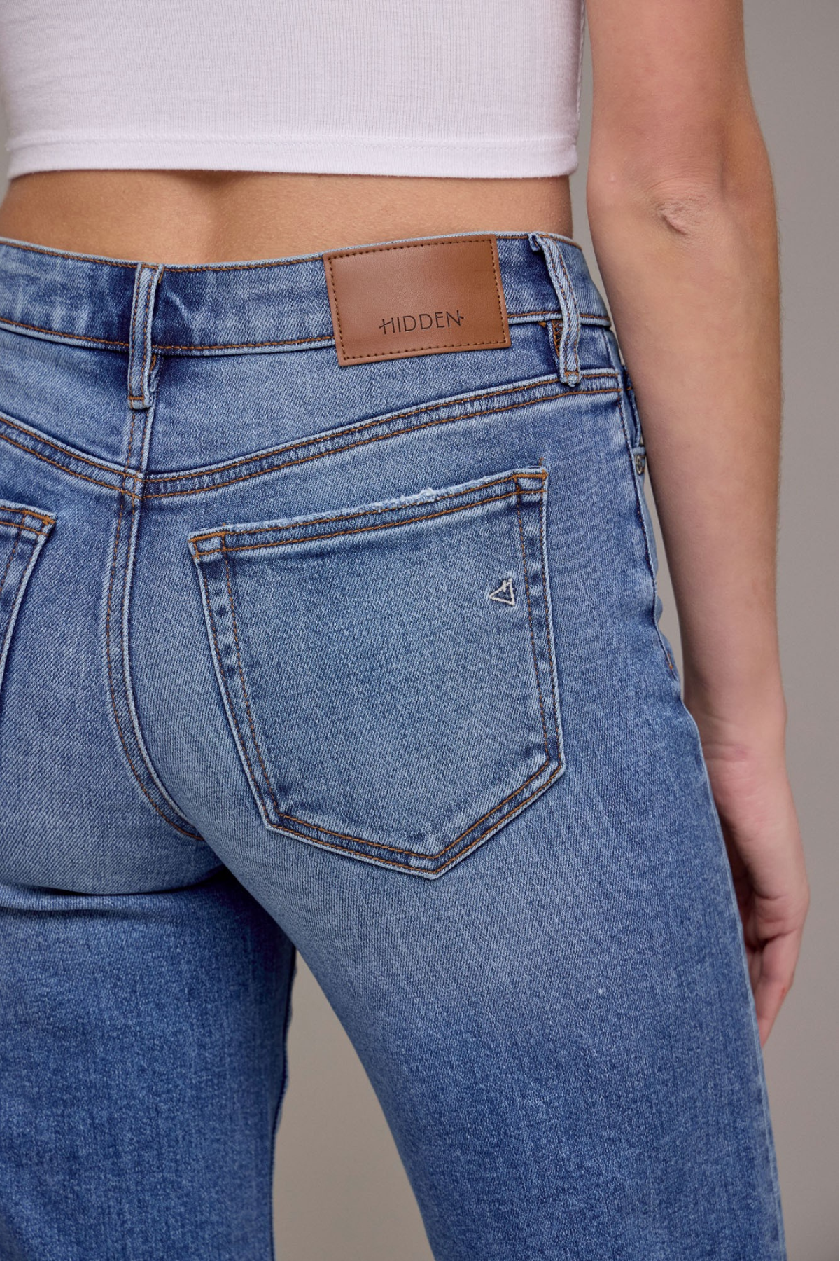 ella cuffed wide straight - medium dark