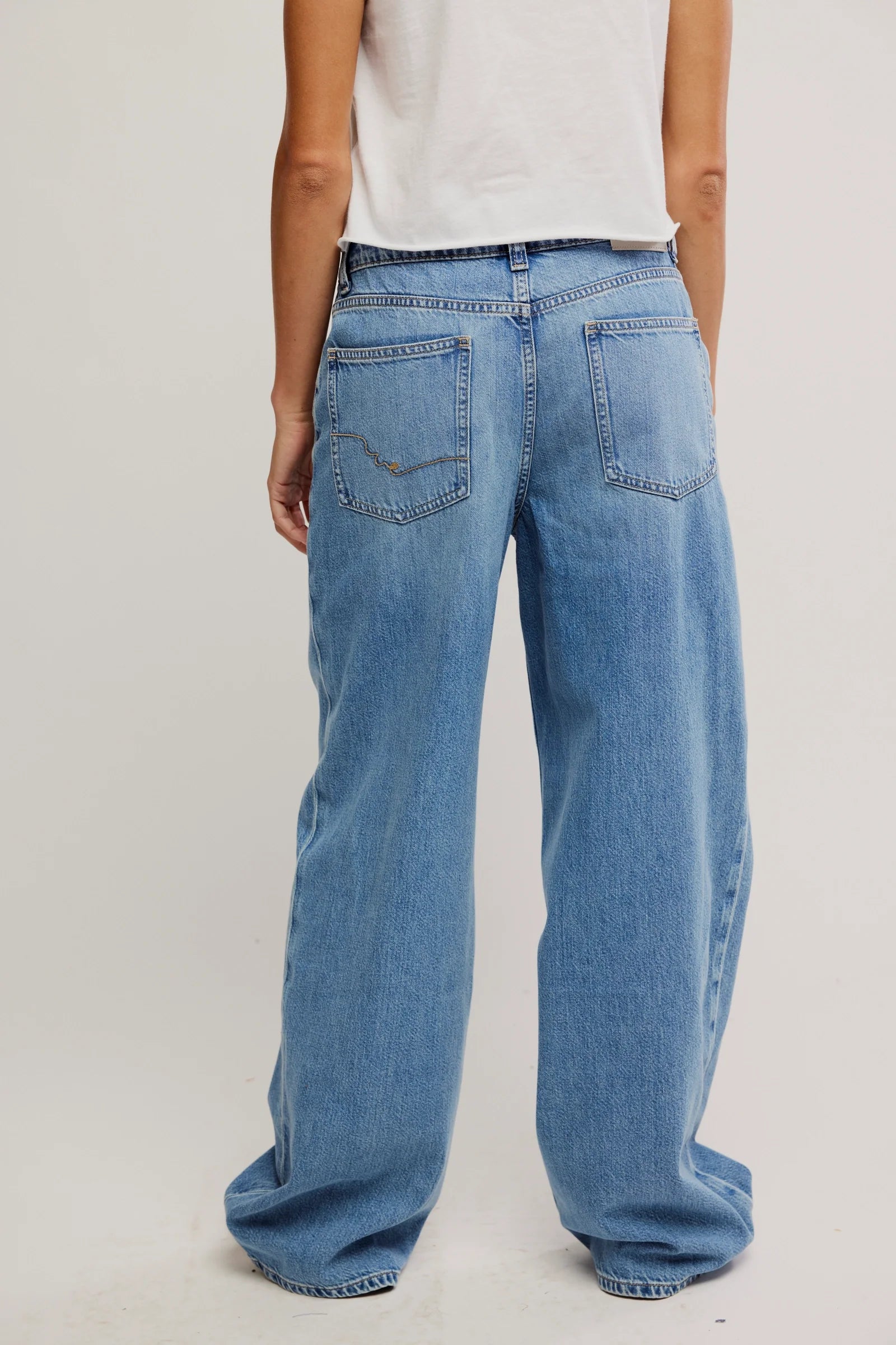 nia bf jean