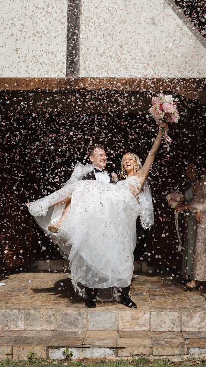 Biodegradable Confetti Cannon – Pink & White Hearts