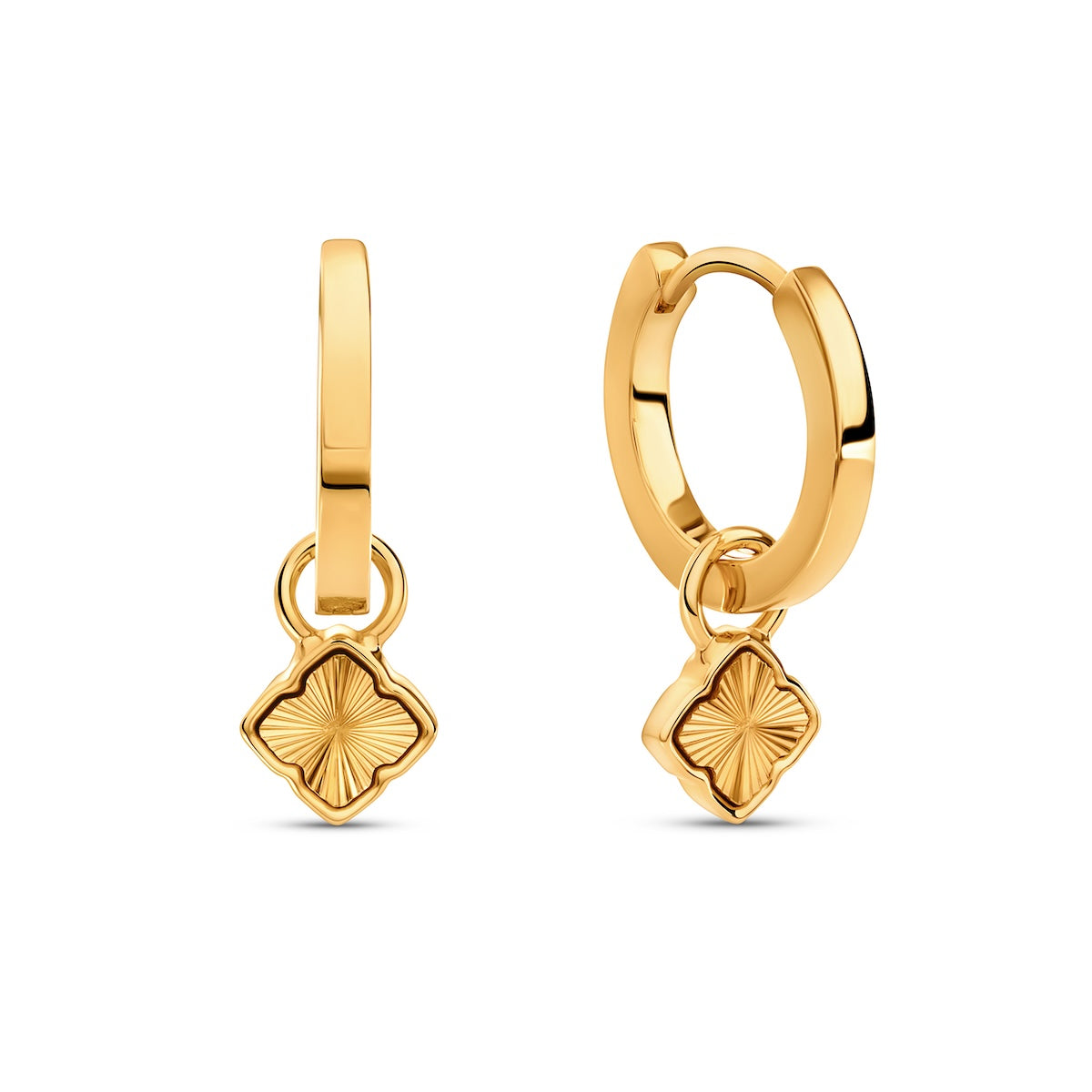 Fine Mini Fluted Clover Huggie Earrings (Gold)