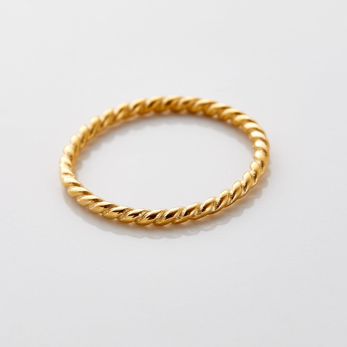Twist Ring